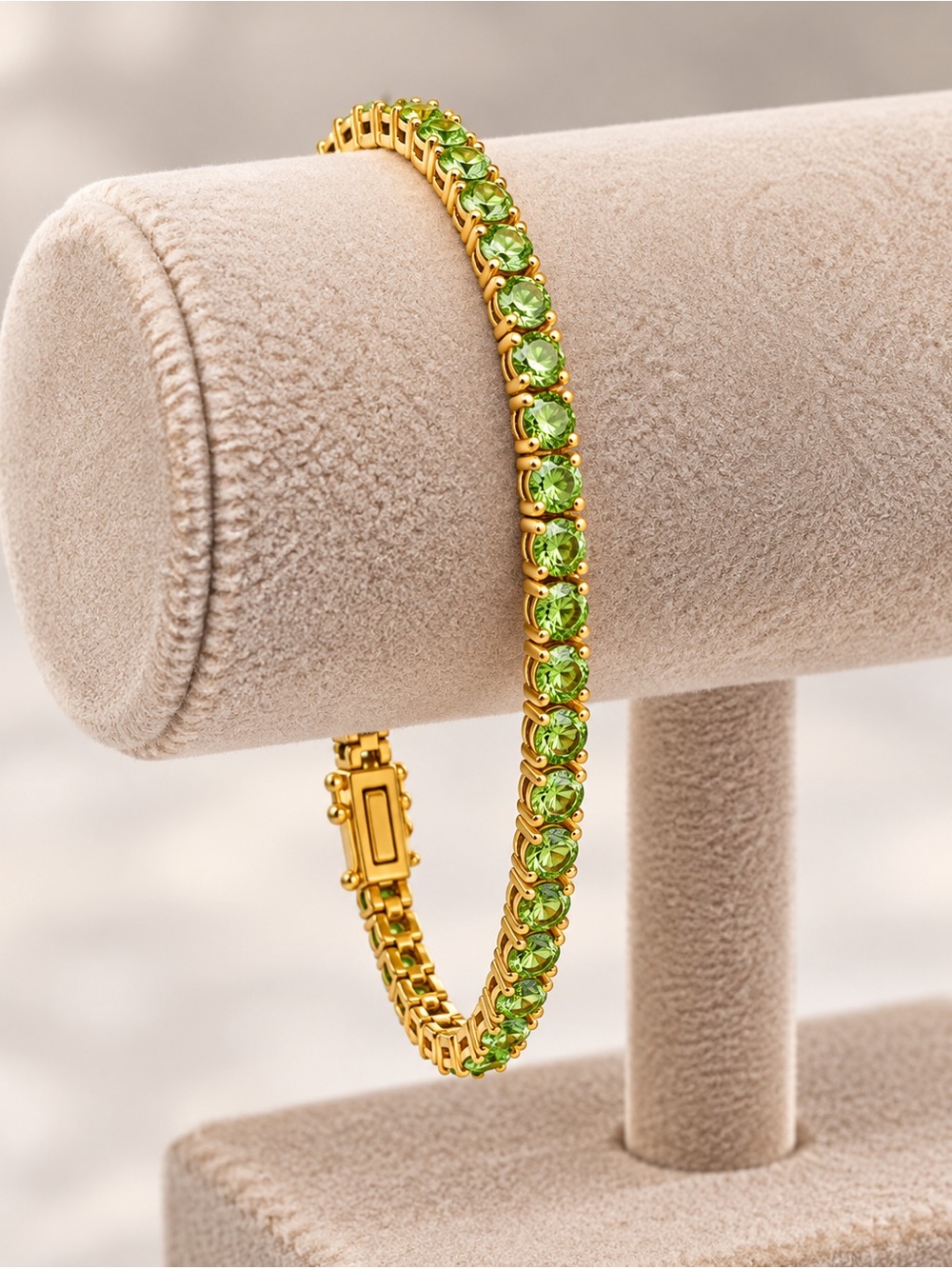 Vintage Joan Rivers Green Crystal Tennis Bracelet – Gold Tone